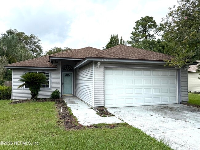 Building Photo - 2798 Lantana Lakes Dr W