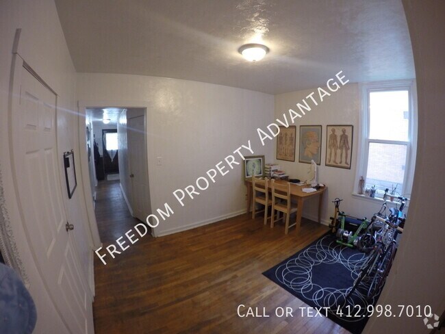 Building Photo - 35 Waldorf St Unit 1 Rental