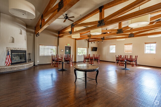 Building Photo - High Desert Villas - 55+ Rental