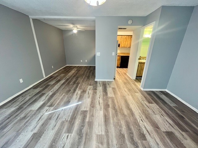 Photo - 1849 Bough Ave