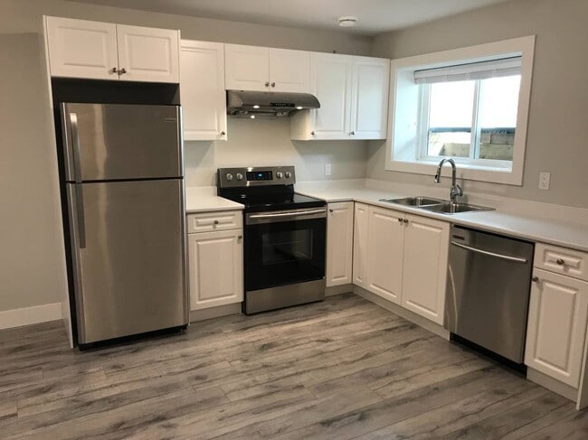 Photo - 24292 101A Av