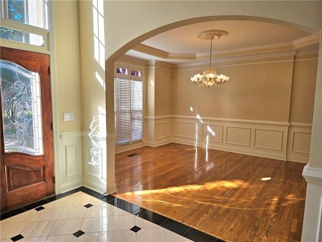 Photo - 925 Carters Grove Trail