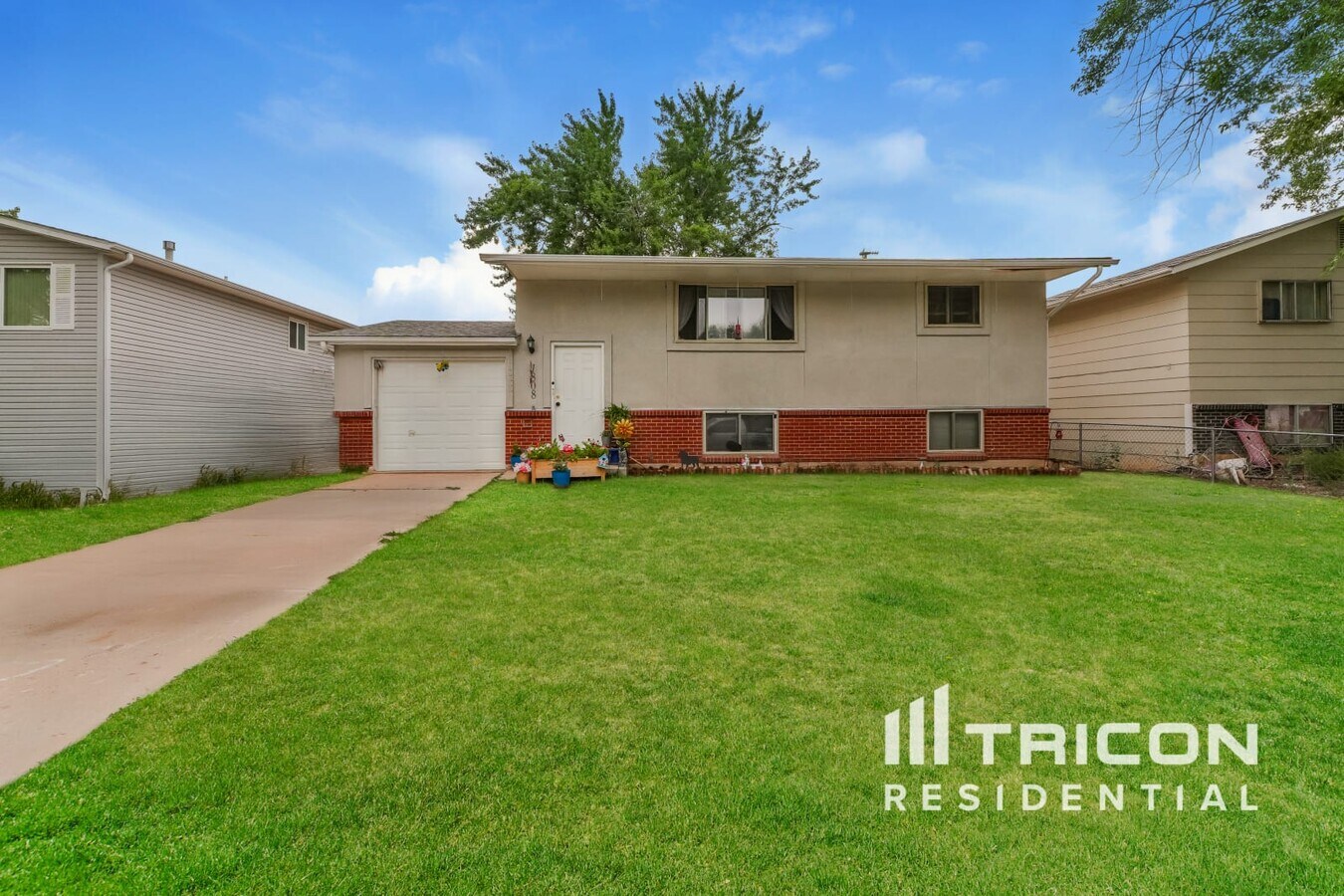 Photo - 1808 River Dr
