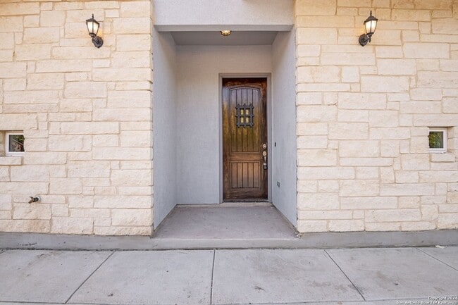 Photo - 139 San Salvador Ave