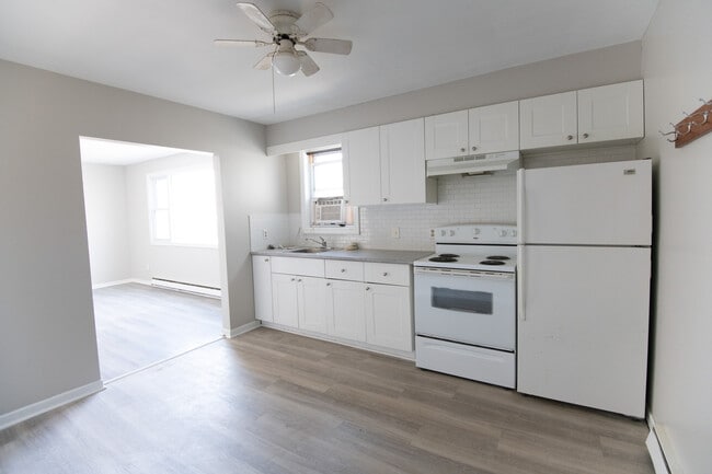 Photo - 67 Thames St Unit D