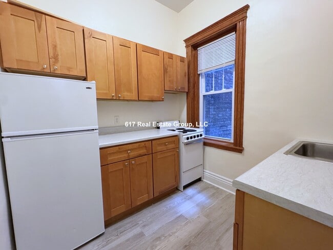 Photo - 27 Park Dr Unit 02