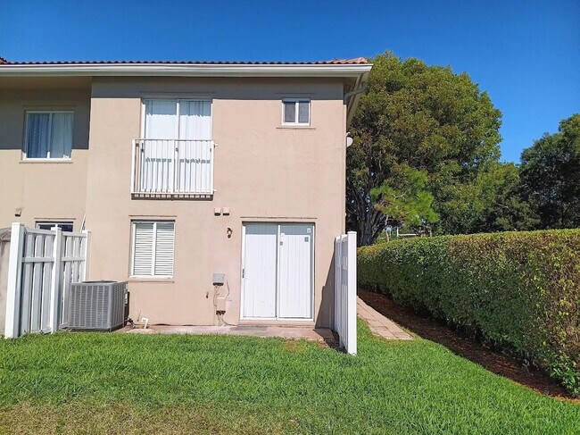 Photo - 150 Riviera Cir