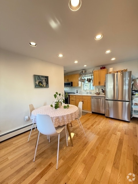 Building Photo - 34 Everett Ave Unit 2 Rental