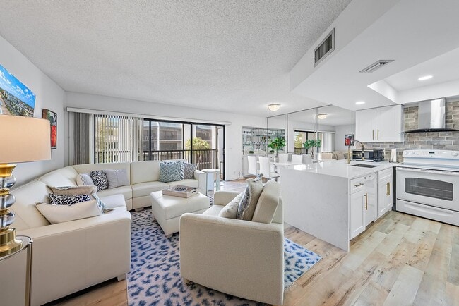 Photo - 1605 S US Hwy 1 Unit A302