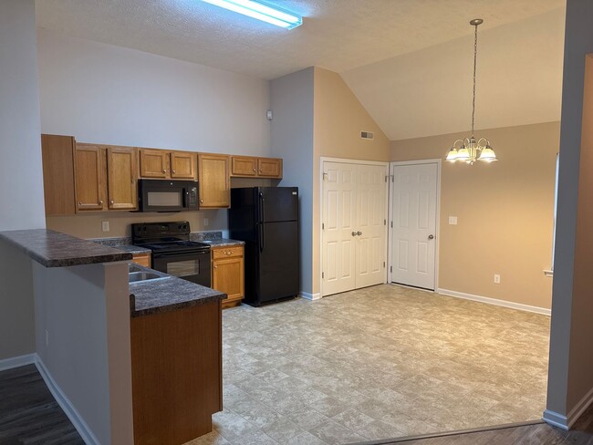 Photo - 1105 Maxfli Dr