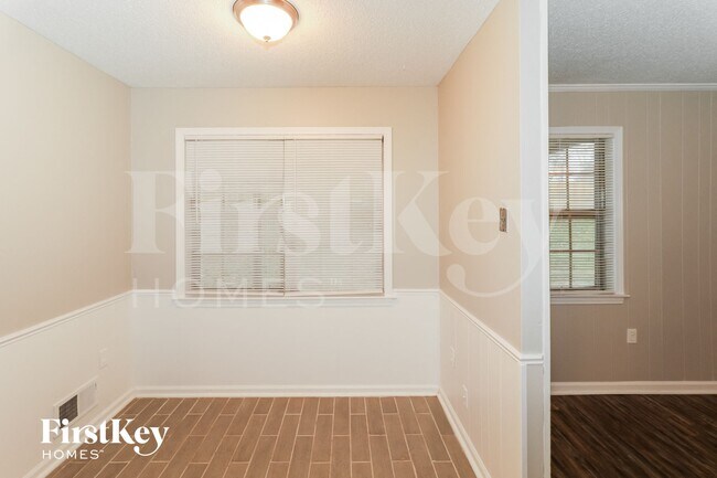 Photo - 6901 Aspenhill Dr