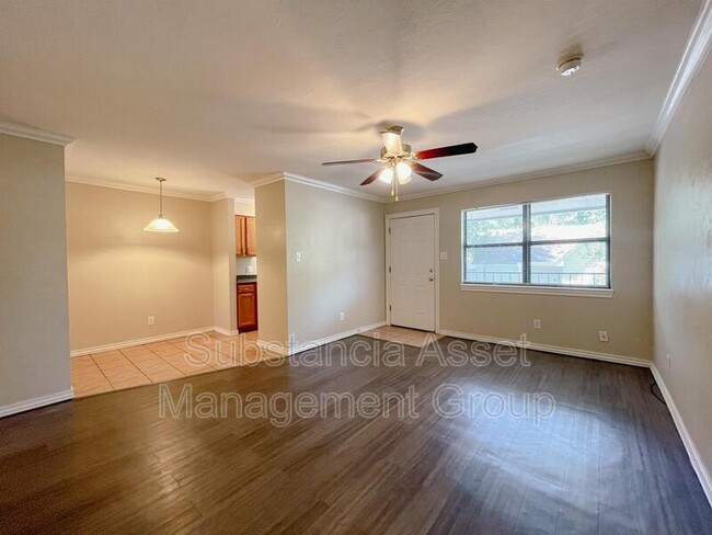 Photo - 1430 NW 25th St Condominio