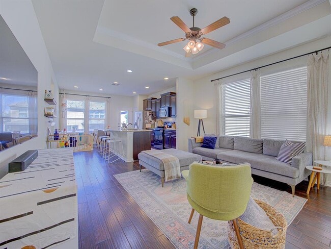 Photo - 9928 Aly May Dr