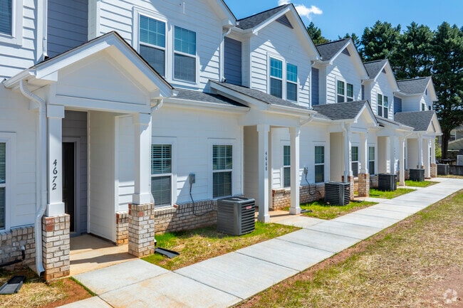 Casas adosadas con vistas a la prosperidad - Prosperity View Townhomes
