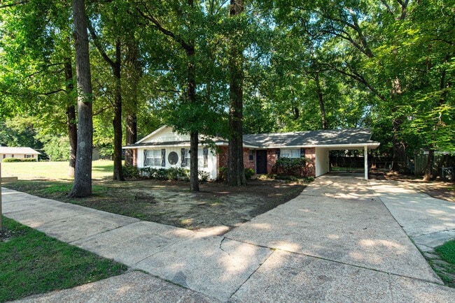 Photo - 4228 Johnstown Dr