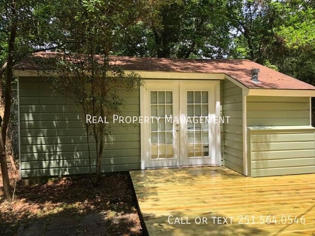 Photo - 335 Azalea Cir W