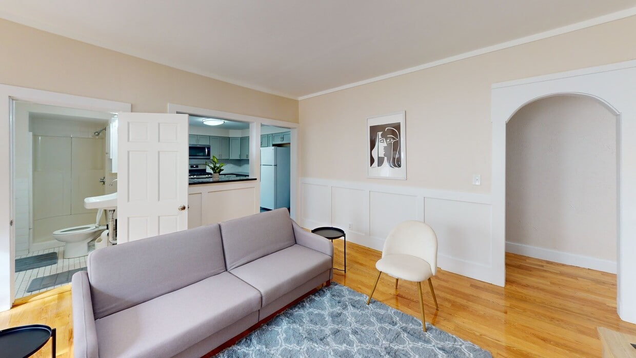 Photo - Private bedroom in 7 bed/2 bath Home