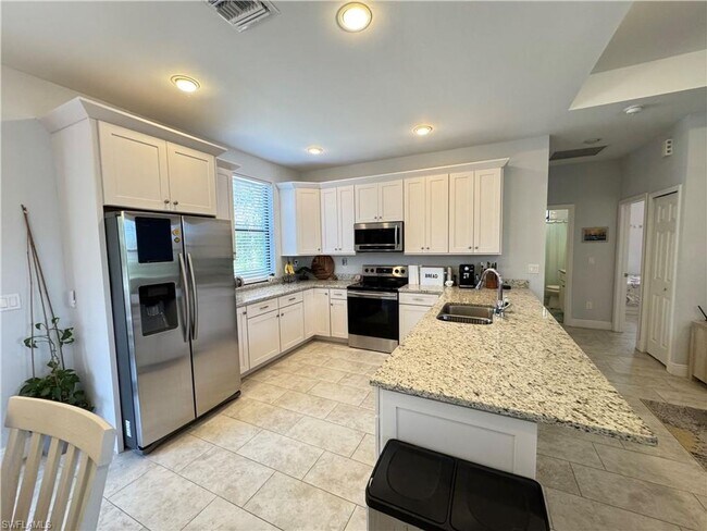 Photo - Annual rental unfurnished single-family home NAPLES!