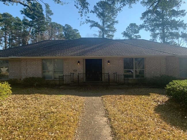 3/2.5/2 LISD FENCED YARD PET FRIENDLY - 3/2.5/2  LISD FENCED YARD PET FRIENDLY Casa