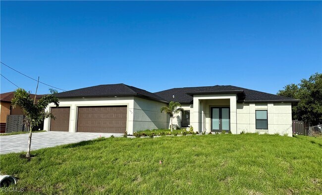 Photo - 302 SW 14th Ave