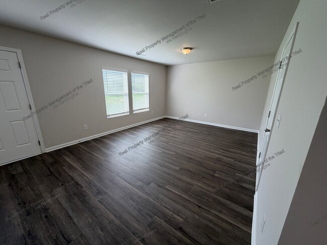 4116 Devonwood Ct