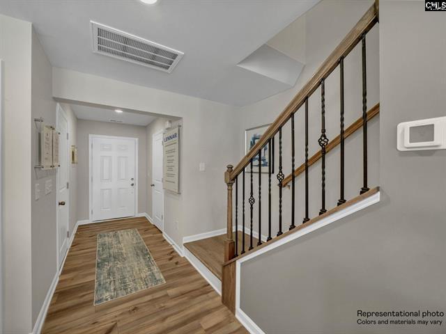 Photo - 240C Pine Point Rd