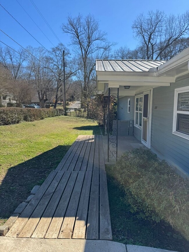 Photo - Arch Street Gem!