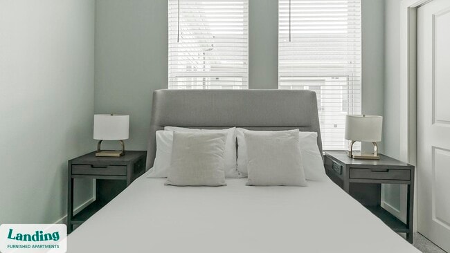 Photo - 1619 N Frazier St Unidad 415