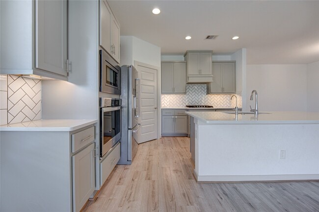 Photo - 3018 Schultz Manor Ln