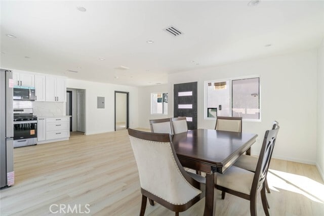 Photo - 9813 Foothill Blvd