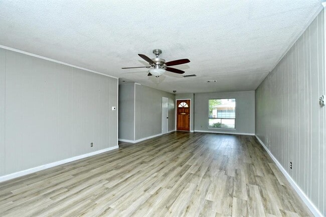 Photo - 7509 Daugherty St