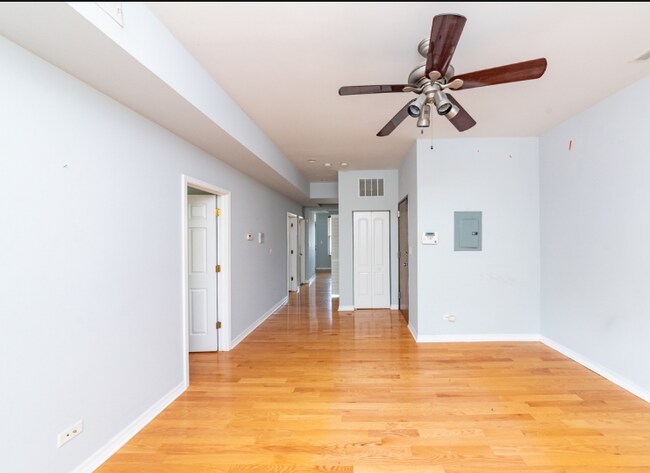 Photo - 3211 W Altgeld St Unit 2