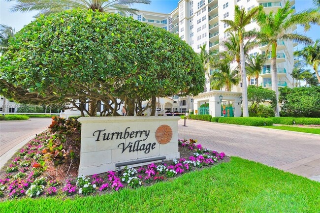 Photo - 20000 E Country Club Dr Unidad 501