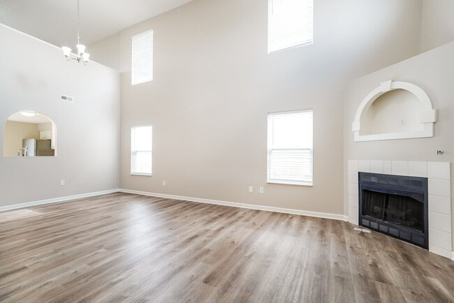 4880 Grimm Dr