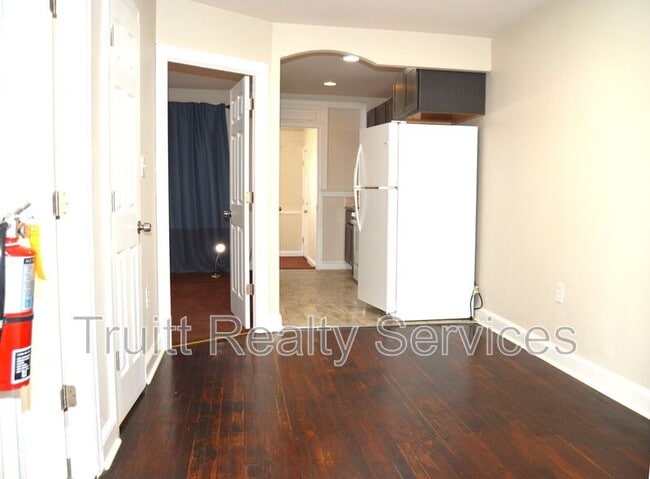 Photo - 1621 17th Pl SE Unit # 3