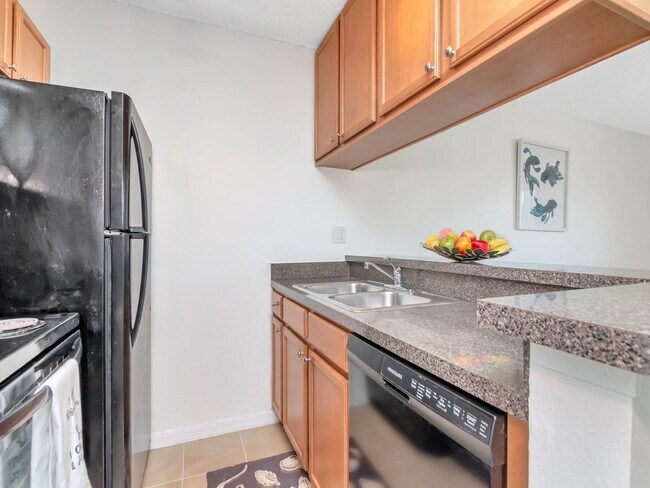 Photo - 1/1 Condo in Heart of Brandon & Brandon HCA Hospital