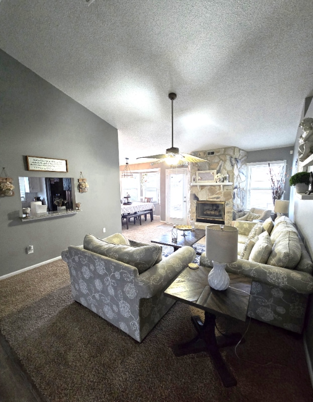 Photo - 601 Bridgewater Arch