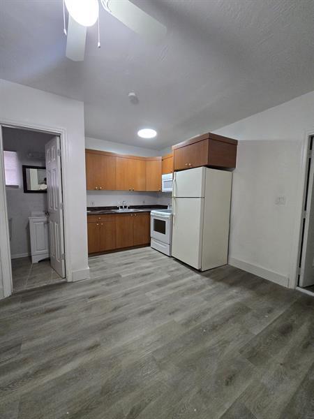 Photo - 1837 Sherman St