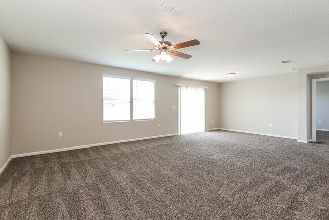 Photo - 2227 Pebble Point Dr