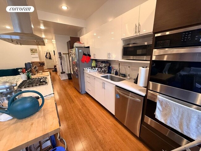 Photo - 1360 Prospect Pl