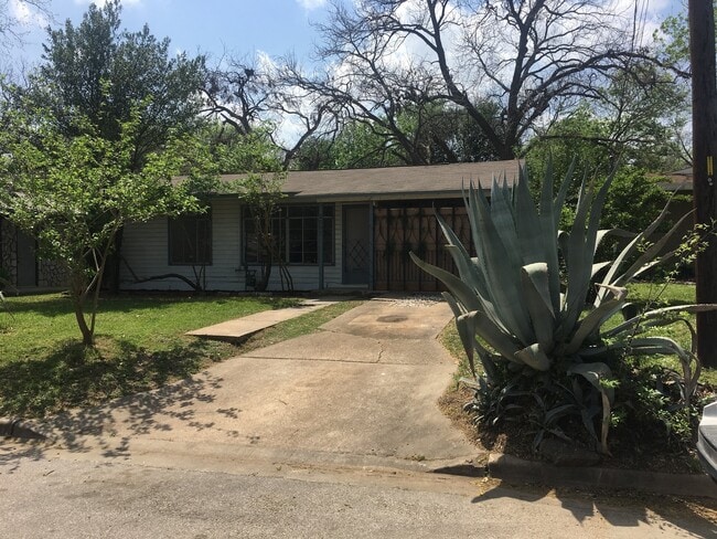 Photo - ***BUNGALOW IN THE HEART OF 78704***