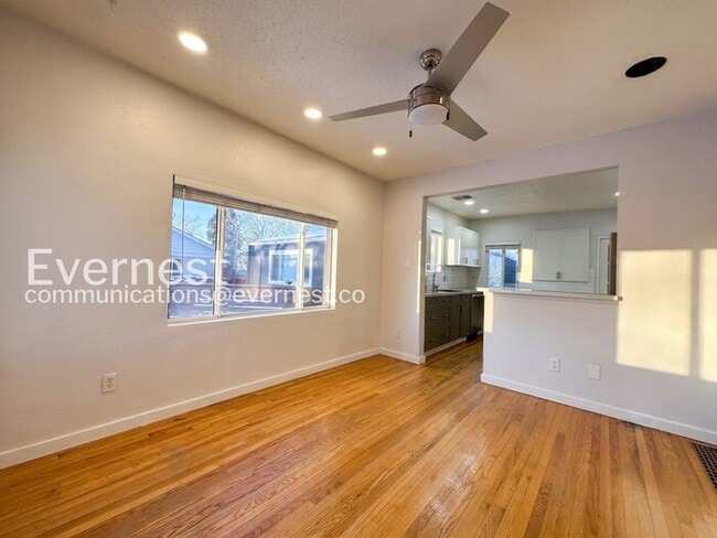 Photo - 2375 S Lincoln St