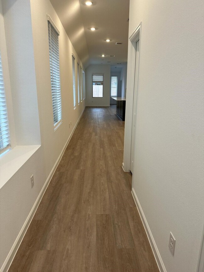 Photo - 27034 Golden Isle Ln