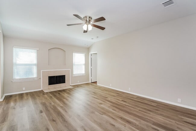 Photo - 3313 Teasbend Ct