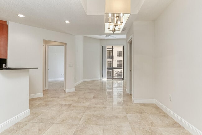 Building Photo - 701 S Olive Ave Unit 1507 Rental