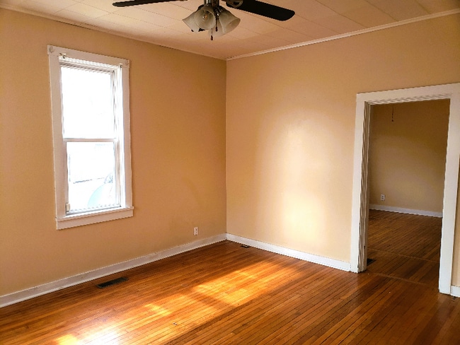 Photo - 902 N 9th St