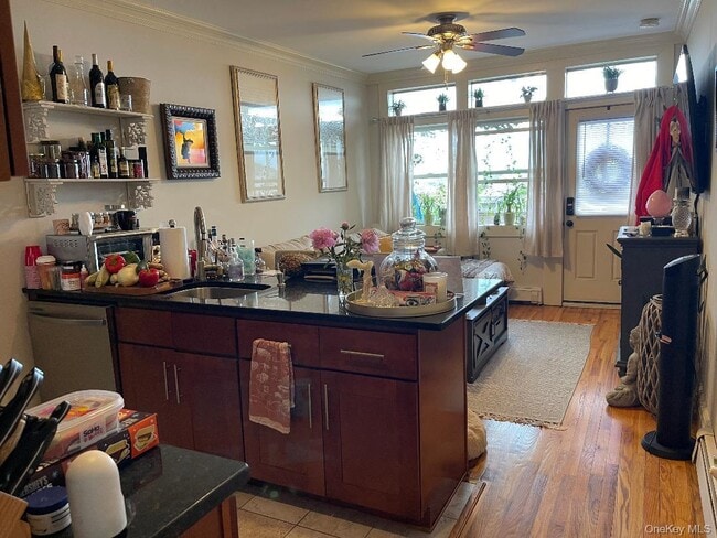 Photo - 1113 Oceanfront