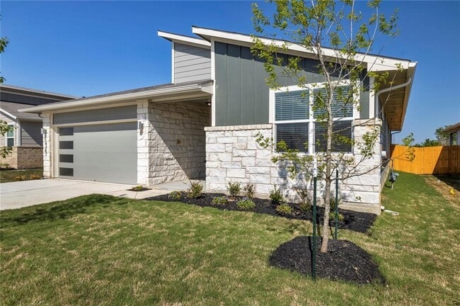 Photo - 14307 Macquarie Dr