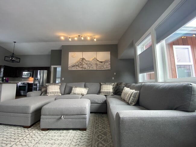 Photo - 9442 Patricia Plz