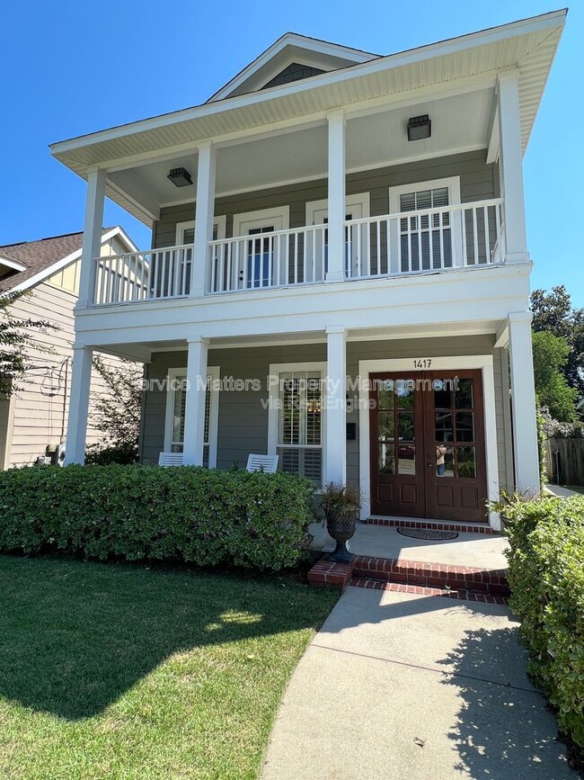 Photo - 1417 E Maxwell St